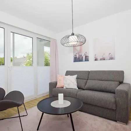 Karola 15 Mit Gratis Nutzung Vom Ahoi Erlebnisbad Und Sauna In Sellin Appartement